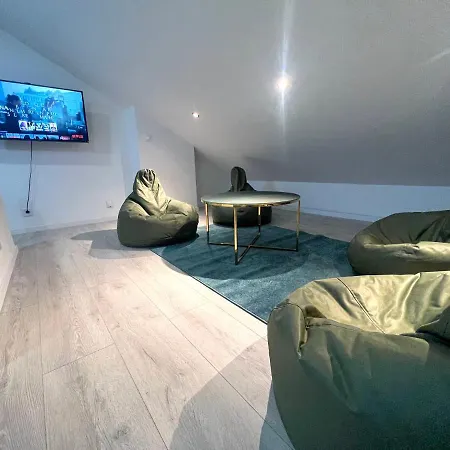 Apartament Capstay La Rhonelle - Netflix - 2 - Cuisine *