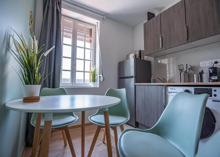 Capstay La Rhonelle - Netflix - 2 - Cuisine Apartamento